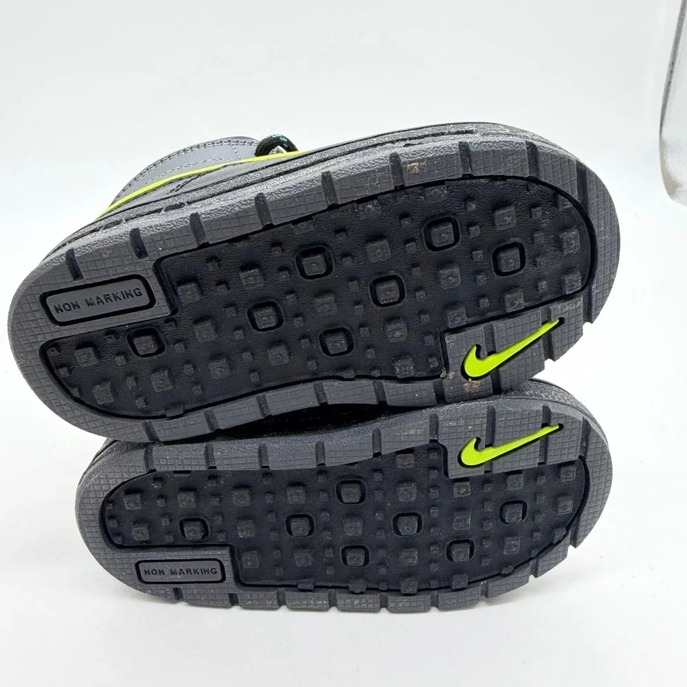 Nike ACG Woodside 2 High Toddler Boots 5C Black Grey Volt Duck Waterproof
